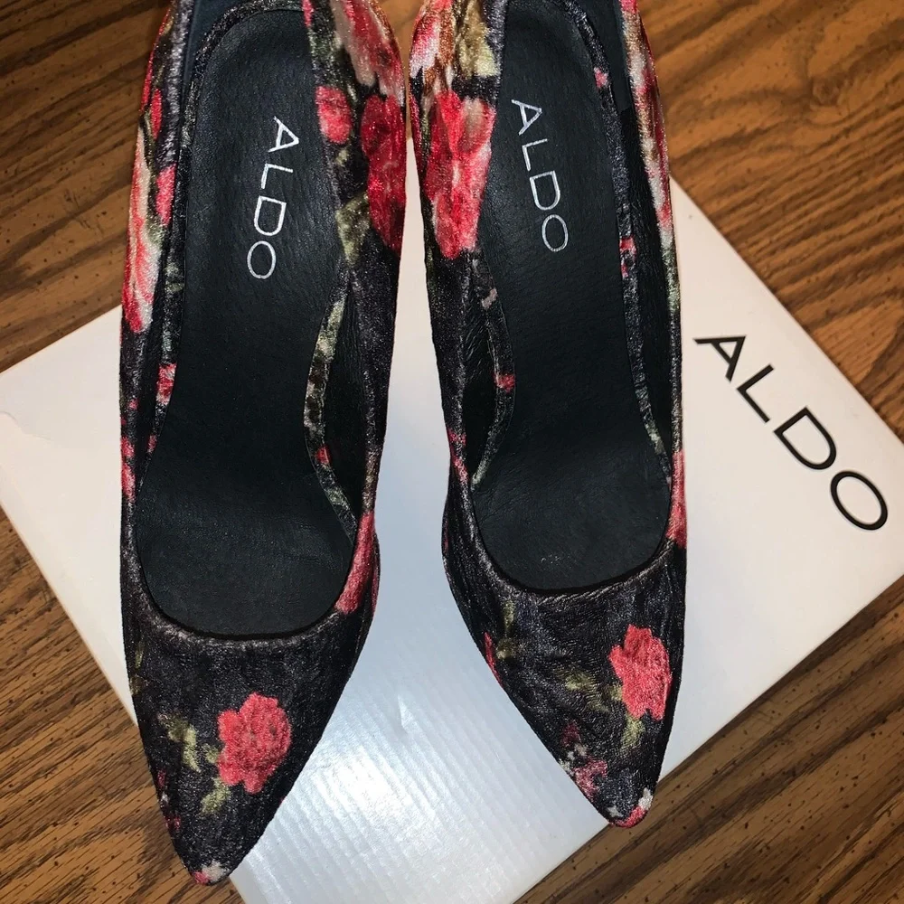 Aldo Black Velvet Wedge Platforms with Red Floral Print